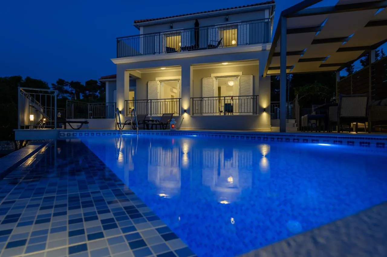 Villa Ektama Fiskardo 0*,